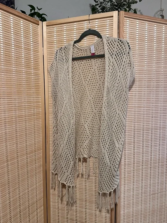 Boho Crochet Cardigan Open-Knit Fringe Poncho Vest Cottagecore Tan Size M - Picture 3 of 4
